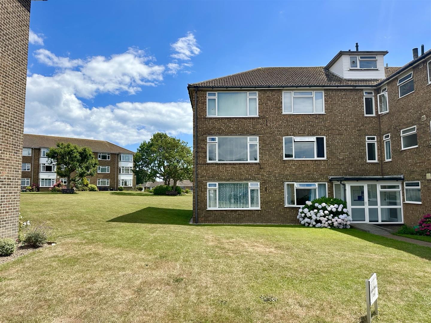 Larkhill, Bexhill